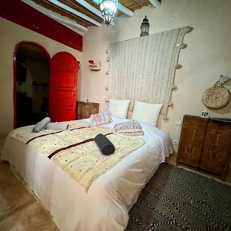 Hotel Jenny Lynn Tazrou Exterior foto