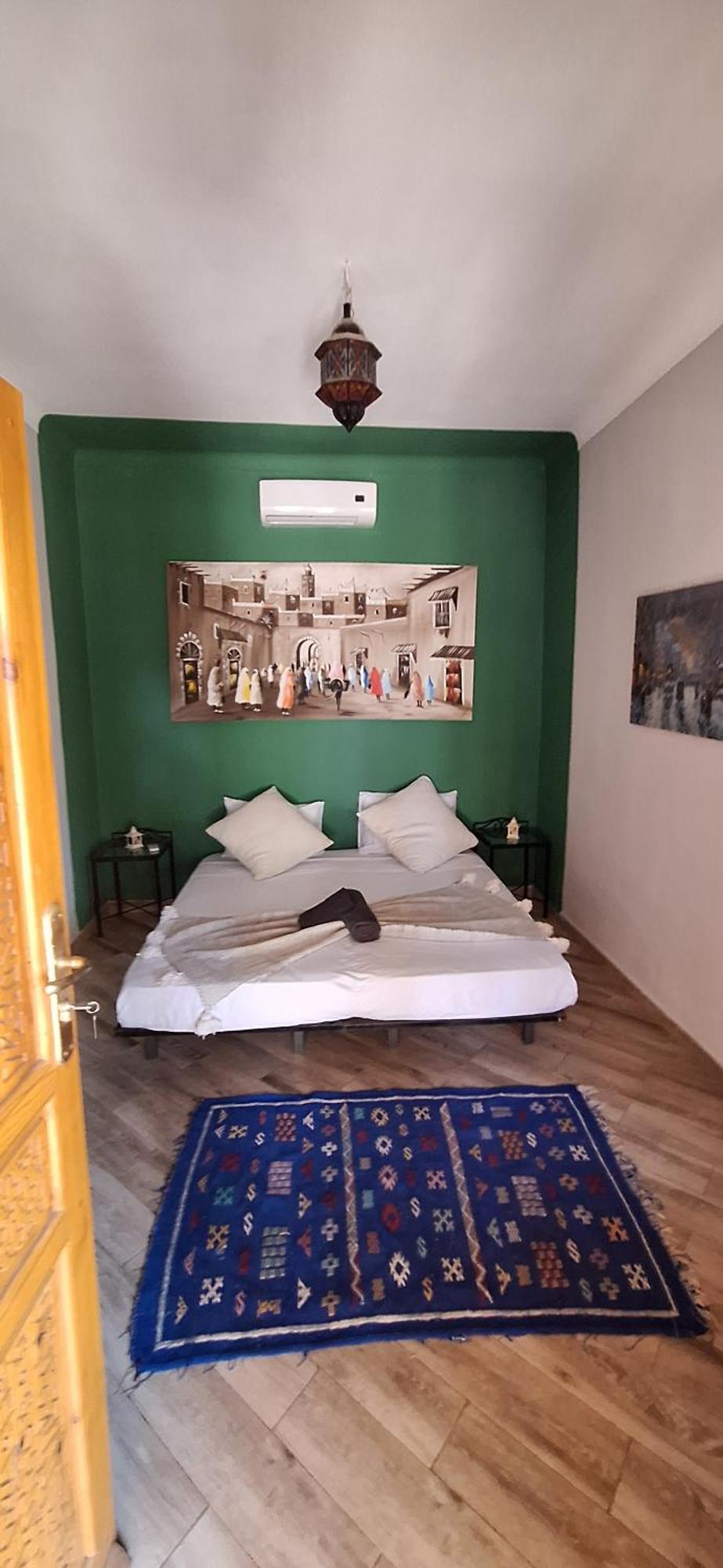 Hotel Jenny Lynn Tazrou Exterior foto