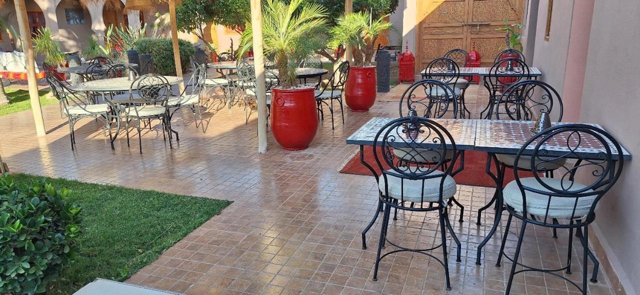 Hotel Jenny Lynn Tazrou Exterior foto